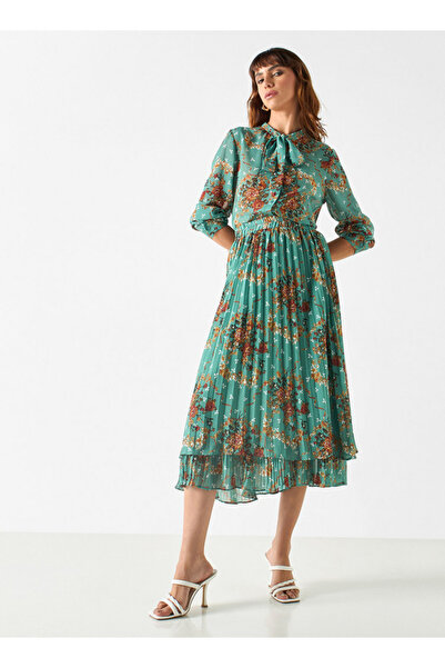 2Xtremz All-Over Floral Print Bow Neck Top with Long Sleeves