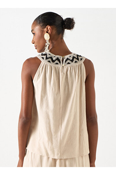 2Xtremz Textured Sleeveless Top with Crochet Detail