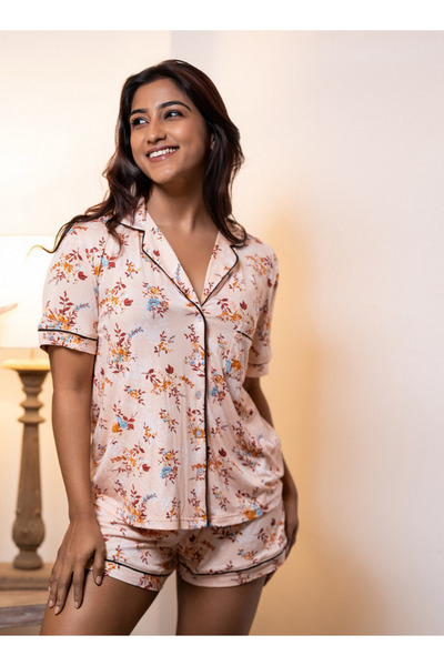 Aadaraya Short Set Shirt and Shorts Rayon