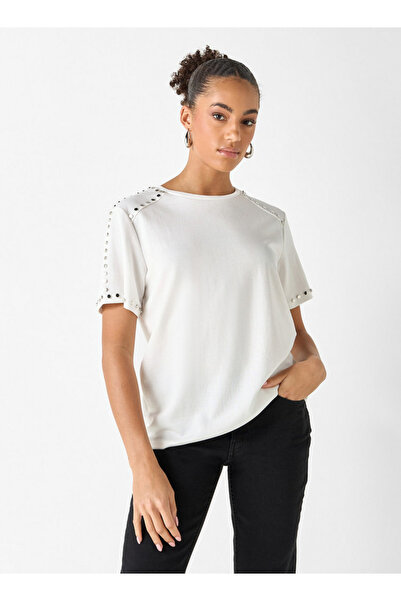 2Xtremz Embellished Crew Neck T-shirt With Short Sleeves