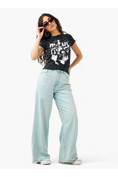 SP Characters تي شيرت بطبعة جرافيكية لفرقة AC/DC