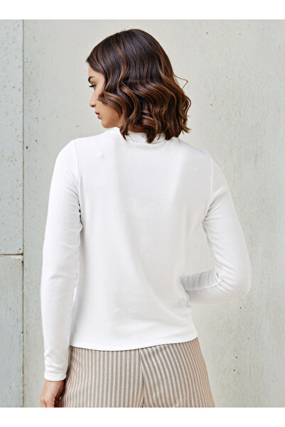 SP Characters Chr L Longsleeves Graphic Tee