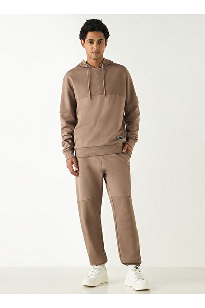 Kappa Logo Detail Joggers With Elasticated Waistband And Pockets