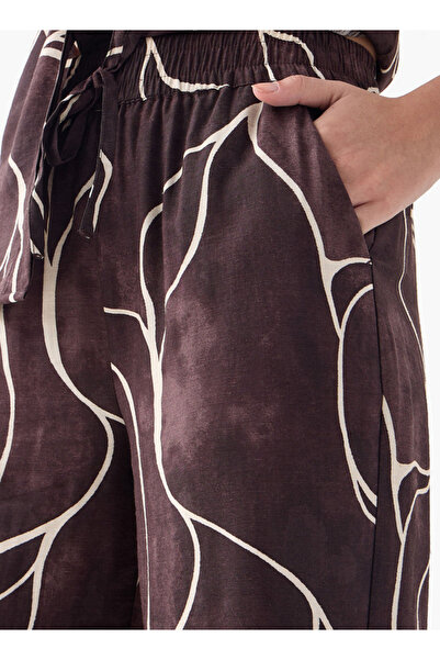 Iconic Iconic Relaxed Fit Printed Trousers with Drawstring Closure and Pockets