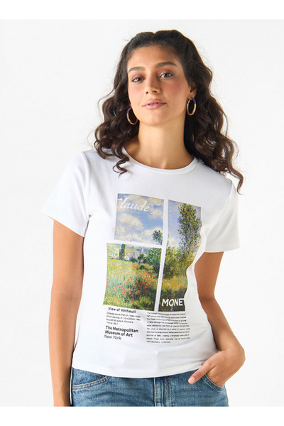 SP Characters The Metropolitan Museum of Art Print T-shirt with Short Sleeves and Crew Neck