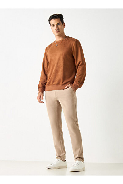 Iconic Solid Sweatshirt with Round Neck and Long Sleeves