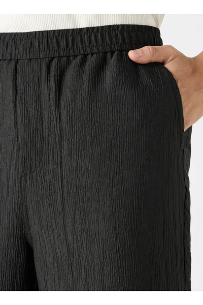 Iconic Textured Relaxed Fit Pants With Flexi Waist And Pockets