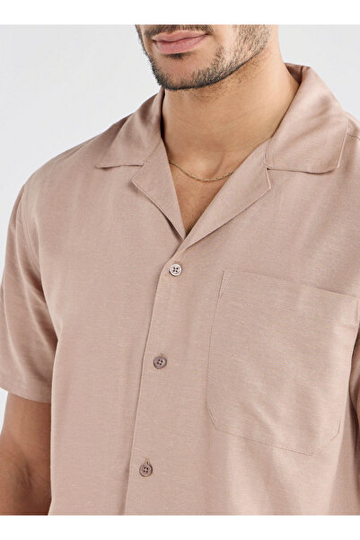 FAV Regular Fit Shirt with Camp Collar and Short Sleeves