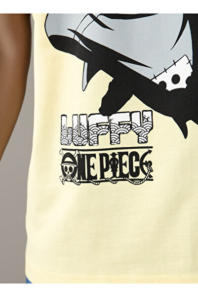 FAV One Piece Print T-shirt