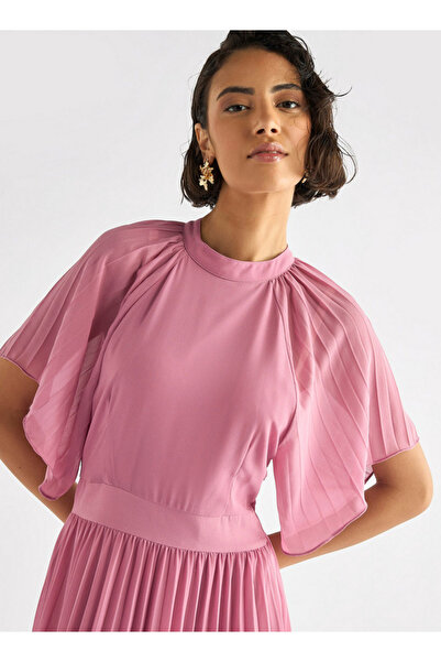 FAV Pleated Maxi Dress with Ruffle Sleeves