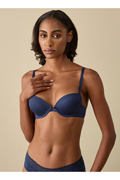 FAV Textured Balconette Bra with Hook and Eye Closure