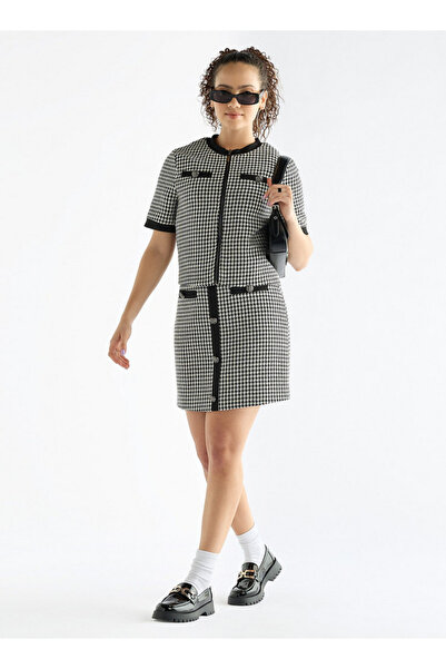 FAV Textured Mini Skirt with Button Detail