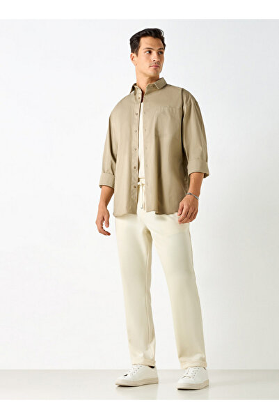 Iconic Solid Slim Fit Shirt with Pocket and Long Sleeves