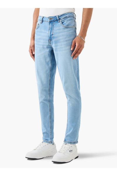 Lee Cooper Skinny Fit Jeans with Button Closure and Pockets