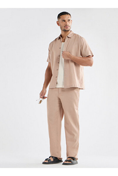 FAV Regular Fit Shirt with Short Sleeves