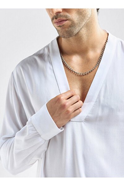 FAV Relaxed Fit Shirt with V-neck and Long Sleeves