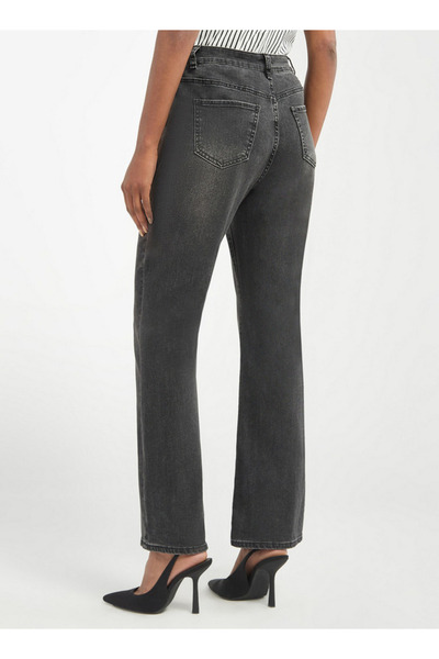 FAV Solid Flared Leg Jeans With Pockets