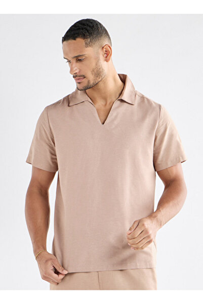 FAV Shirt with Short Sleeves