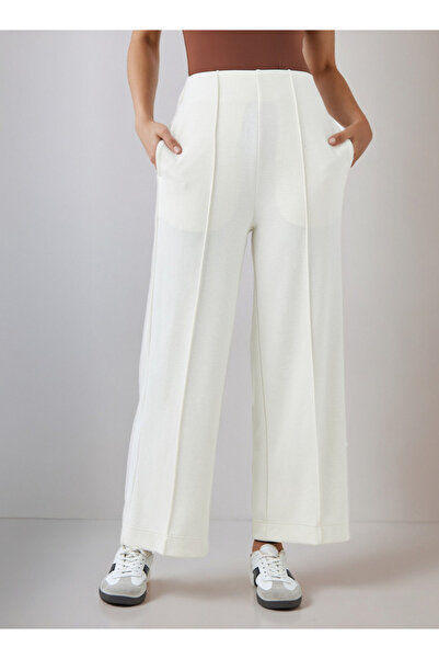 FAV بنطال واسع الساق بلمسة Pintuck