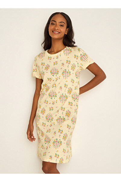 FAV Nighty Knee Length with Round Neck
