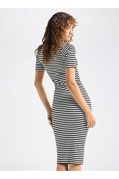 FAV Striped Bodycon Dress with Round Neck and Short Sleeves