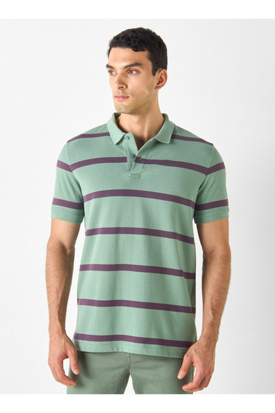 FAV تي شيرت بولو مخطط بأكمام قصيرة