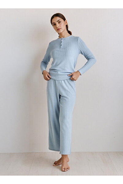 FAV طقم بيجامة مكون من بلوزة وبنطال من مزيج البوليستر