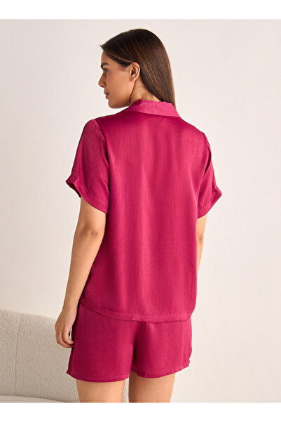 FAV Velvet Satin Textured Shorts Set