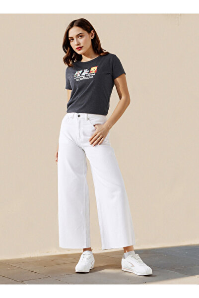 SP Characters Uae National Day Graphic Tees