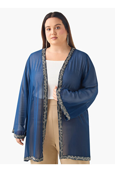 Ulla Popken بلوزة قصيرة مزينة بأكمام طويلة من Ulla Popken بمقاس كبير