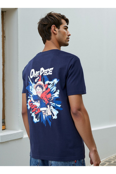 FAV One Piece Print T-shirt