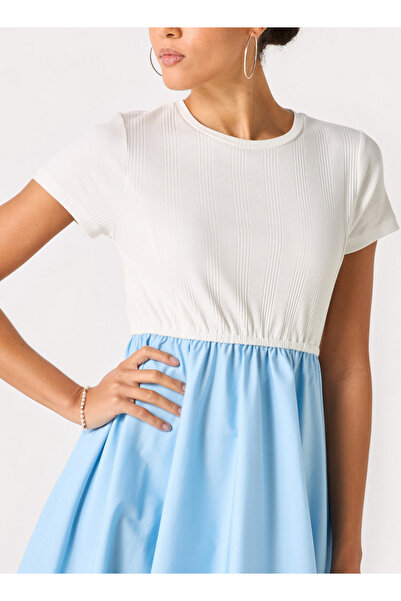 FAV Colourblock A-line dress with Round Neck