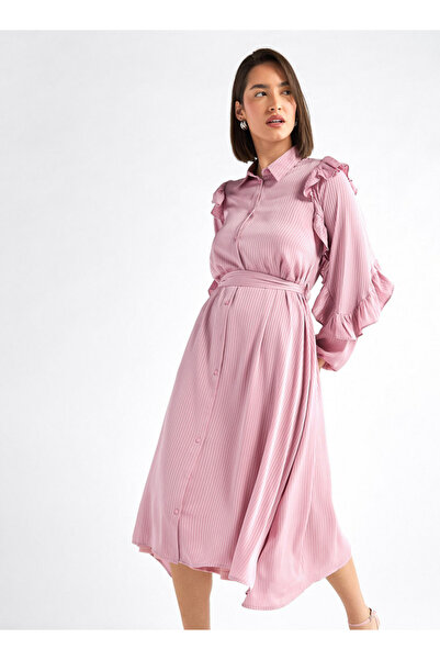 FAV فستان ميدي مخطط غير متماثل بأكمام مكشكشة