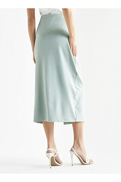 FAV Midi Skirt With Ruched Detail And Slit