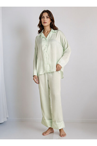 FAV طقم بيجامة قميص بياقة وسروال بوليستر
