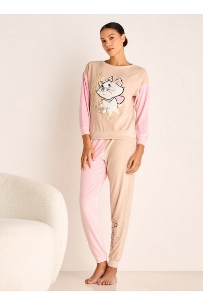 FAV طقم سويت شيرت بأكمام طويلة وبنطال رياضي مطاطي بطبعة ماري