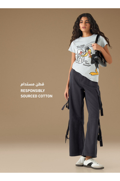 SP Characters Looney Tunes Print Crew Neck T-shirt with Short Sleeves