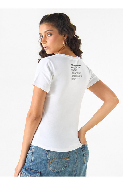 SP Characters The Metropolitan Museum of Art Print T-shirt with Short Sleeves and Crew Neck