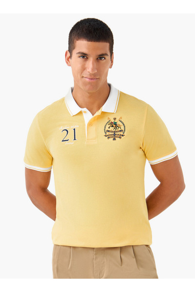 FAV تي شيرت بولو مطرز