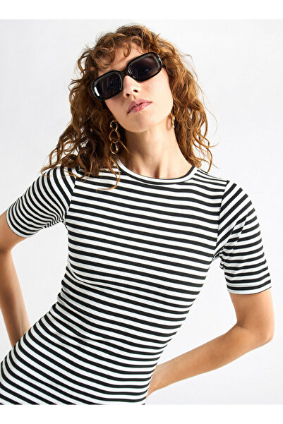 FAV Striped Bodycon Dress with Round Neck and Short Sleeves