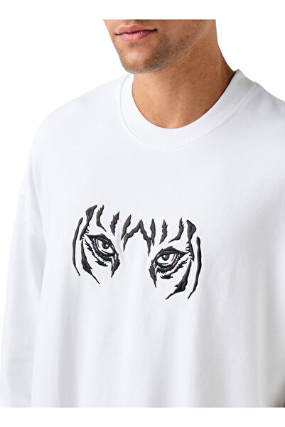 FAV Men Oversized Tiger Print Sweatshirt