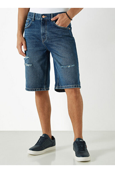FAV شورت جينز ممزق مع جيوب