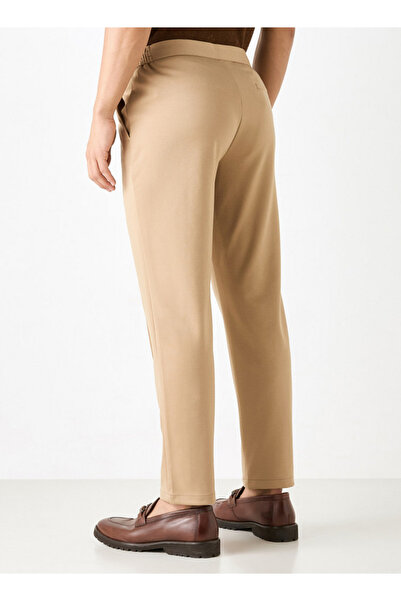 Iconic Solid Slim Fit Trousers with Pockets