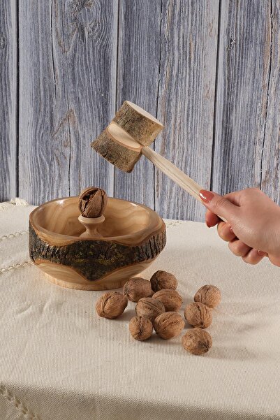 MaisonArt Wooden Shelled Walnut Hazelnut Almond Crusher and Mallet Set