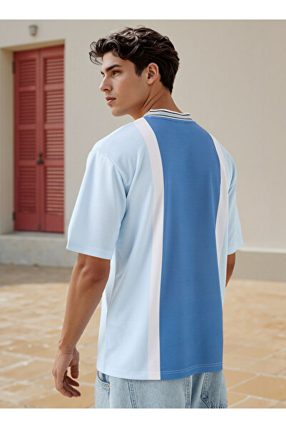 Starter Printed V-neck T-shirt with Short Sleeves