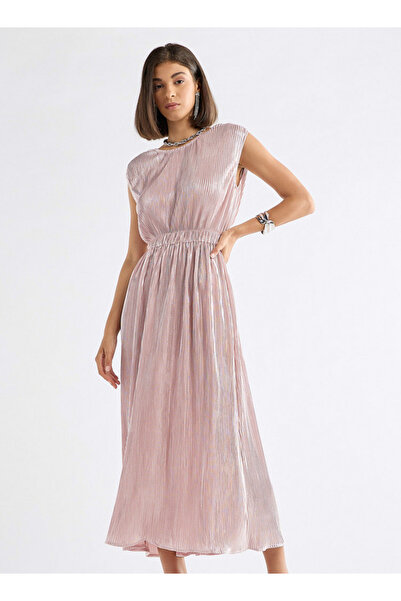 FAV فستان بدون أكمام بتصميم مطوي بالكامل ورقبة دائرية