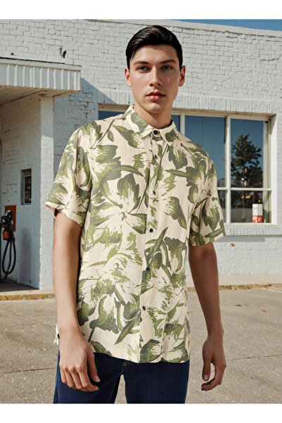 Lee Cooper قميص سلوب بقصة عادية وطبعة زهور