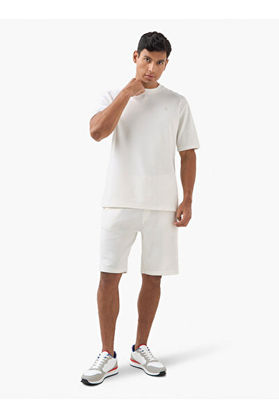 SP Characters تي شيرت برقبة دائرية مطرز بشعار الإمبراطور