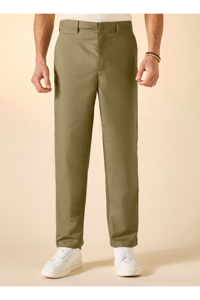 FAV Regular Fit Pants with Pockets and Zip Closure
