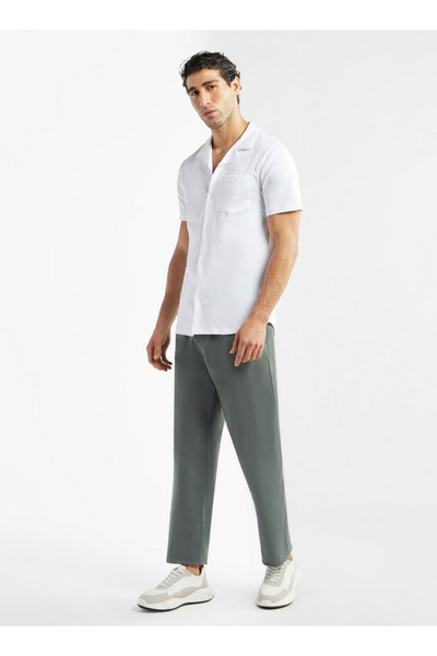 FAV Solid Camp Collar Shirt with Short Sleeves and Pocket